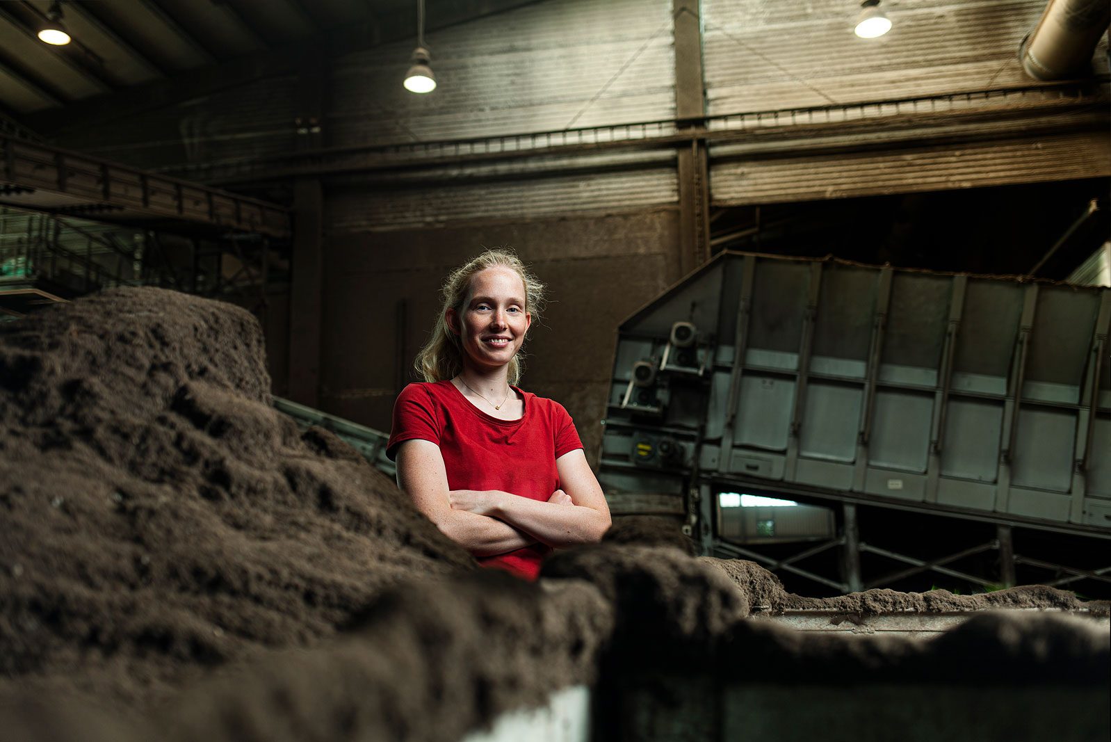 Mitarbeiterin des Abfallentsorgungszentrums Olpe