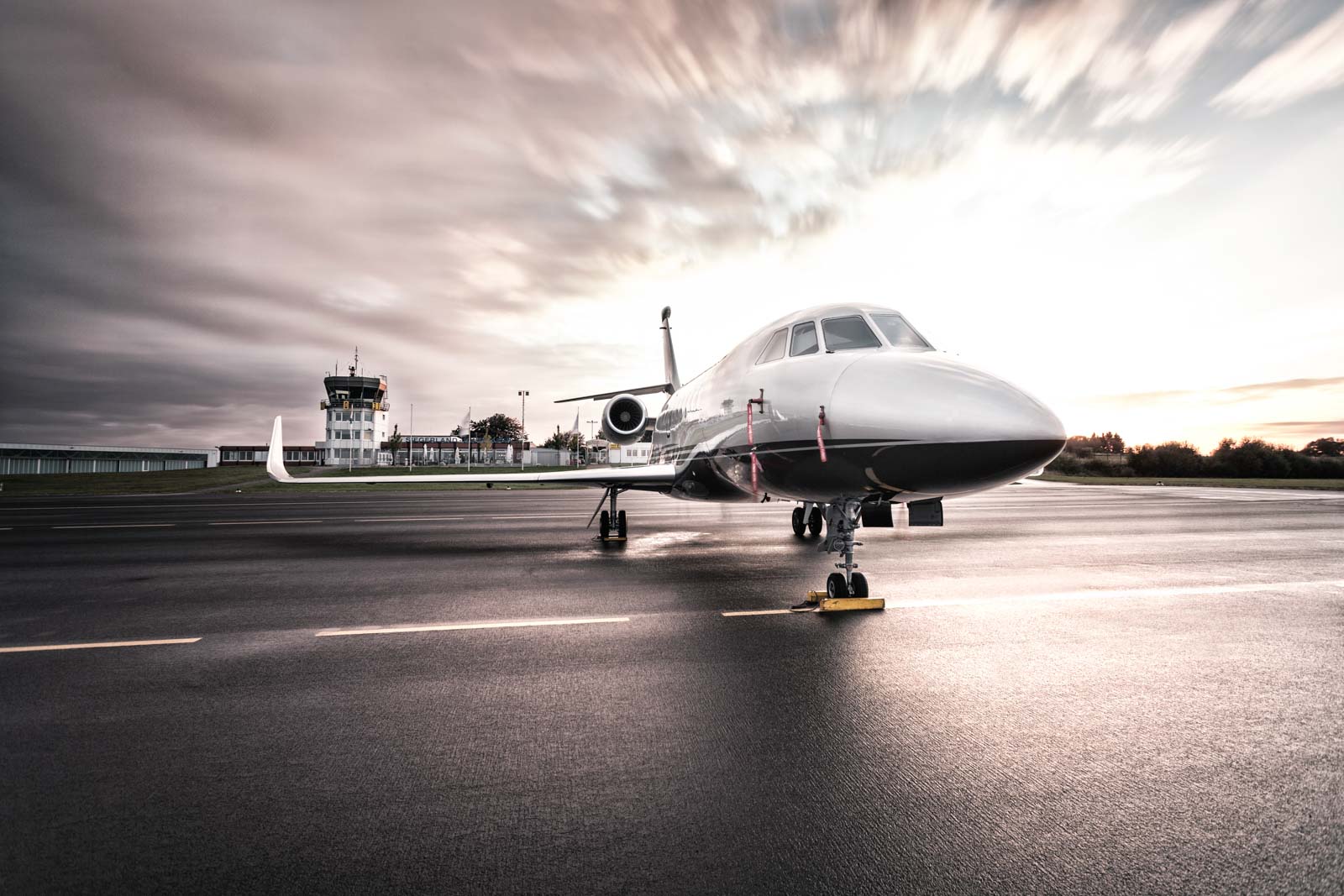 Privatflugzeug am Siegerlandflughafen